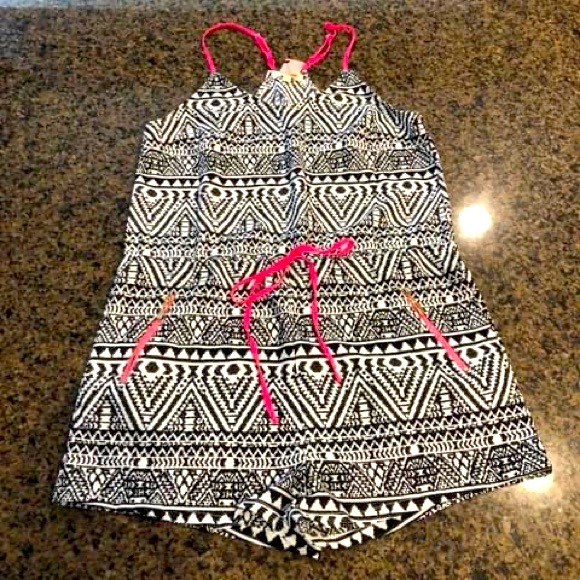 Geometric Retro Romper - New with Tag from Boutique - Medium - Picture 1 of 2